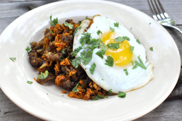 clean-breakfast-hash