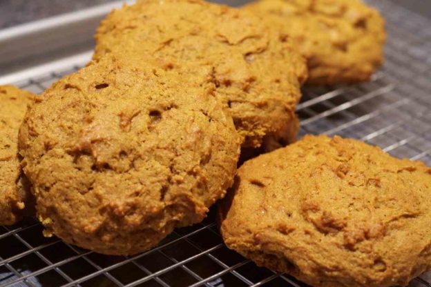Pumpkin Oatmeal Cookies